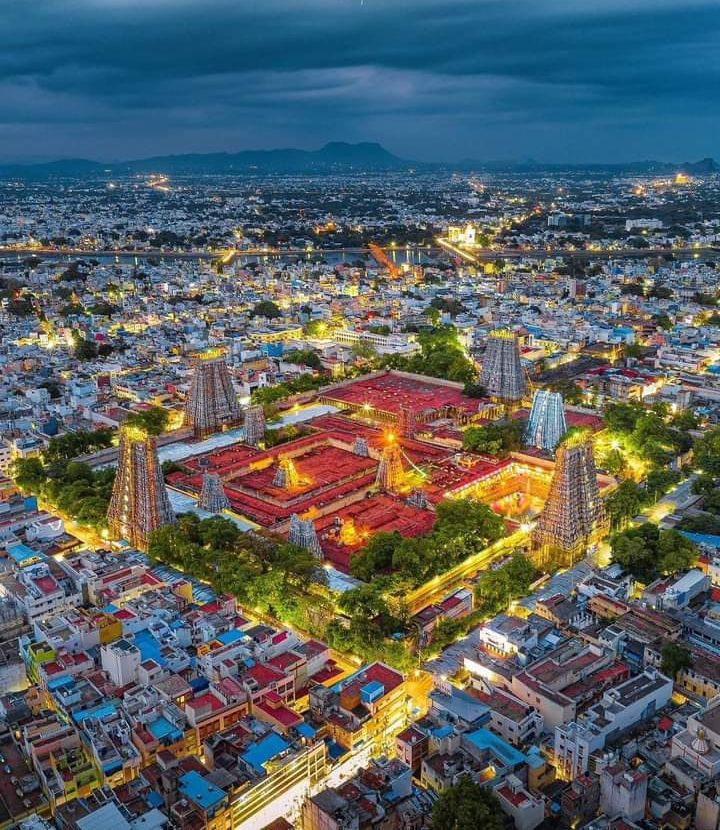 Meenakshi Temple in Madurai lit up at night