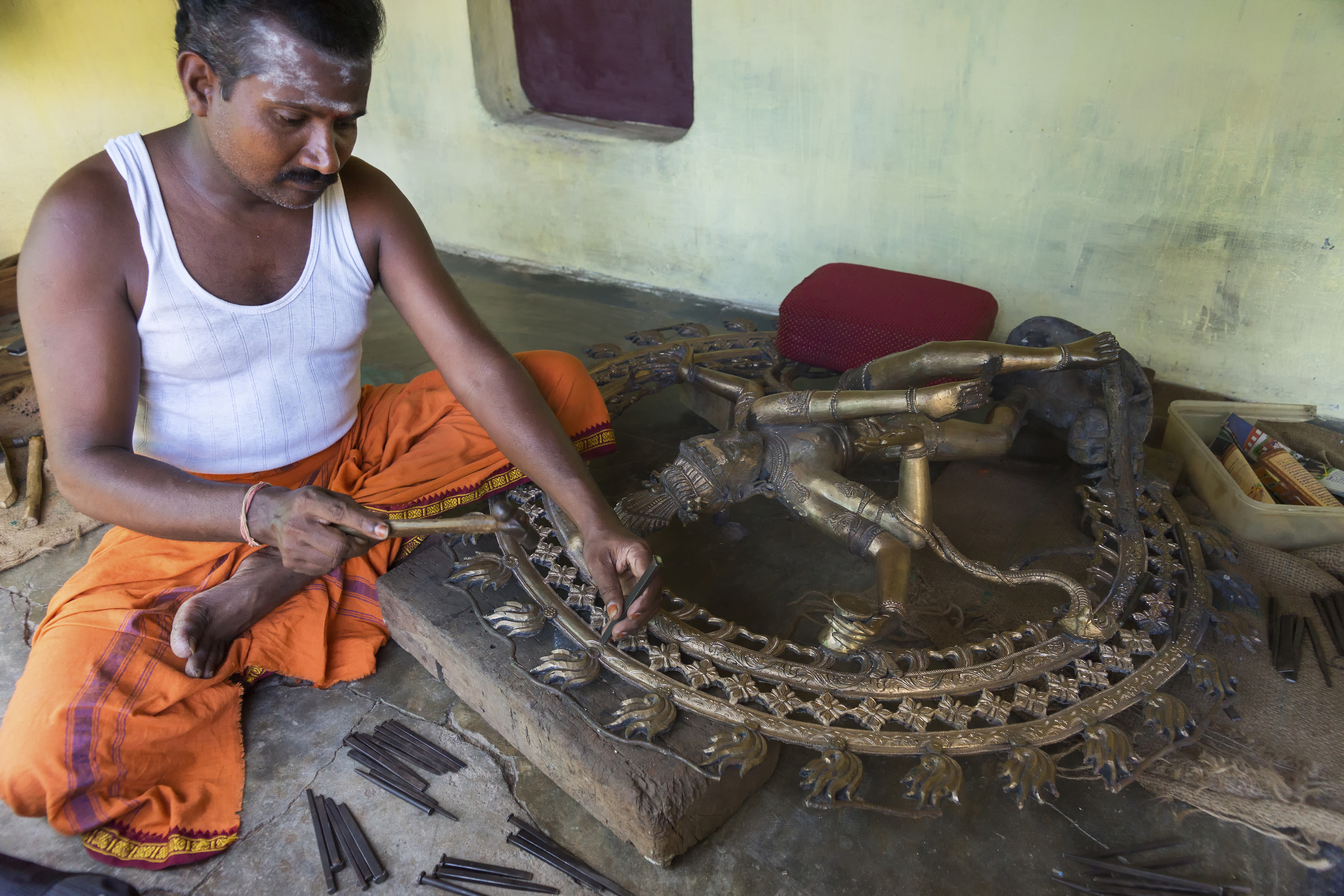 Travelers enjoying cultural experiences in Tamil Nadu