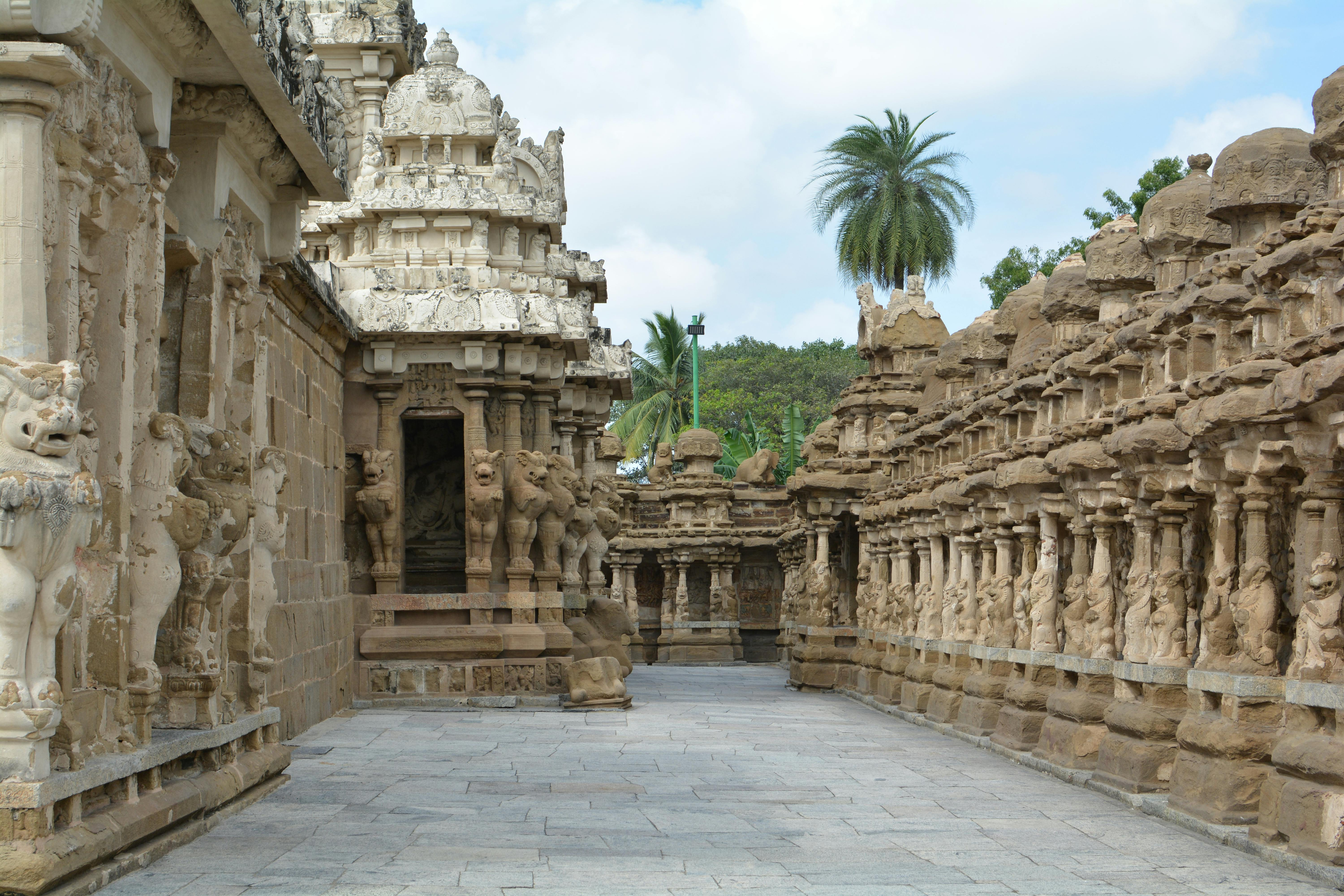 Golden Triangle tour destinations in Tamil Nadu including Chennai, Kanchipuram, and Mahabalipuram